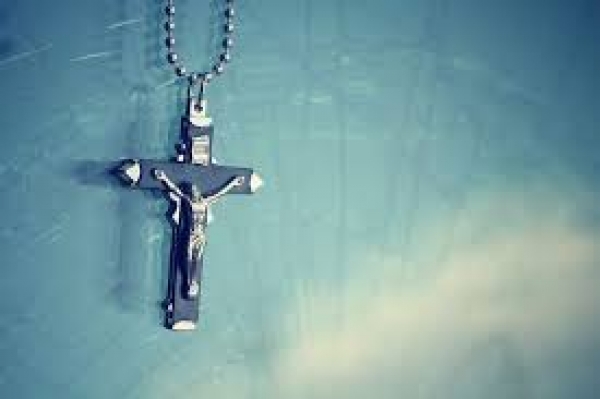 2º mandamento - O sinal da cruz fortalece-nos nas tentações e nas dificuldades - Dom José Falcão