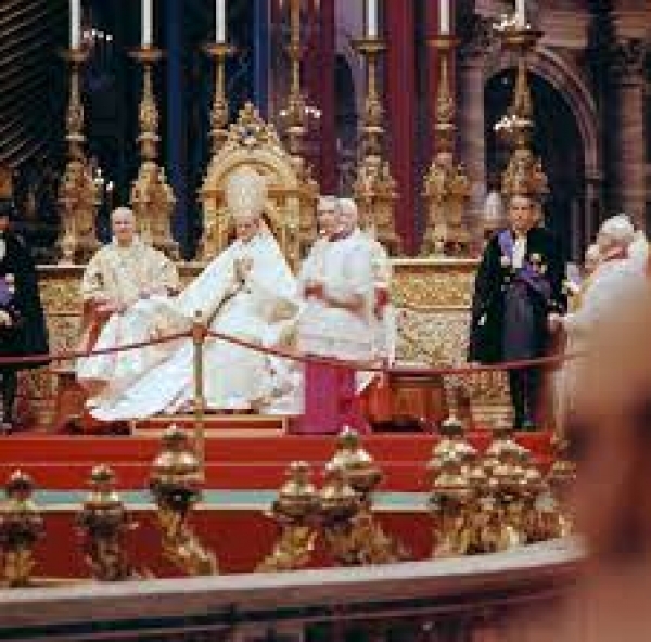 História da Igreja - Marco do Século XX o Concílio Vaticano II - 92
