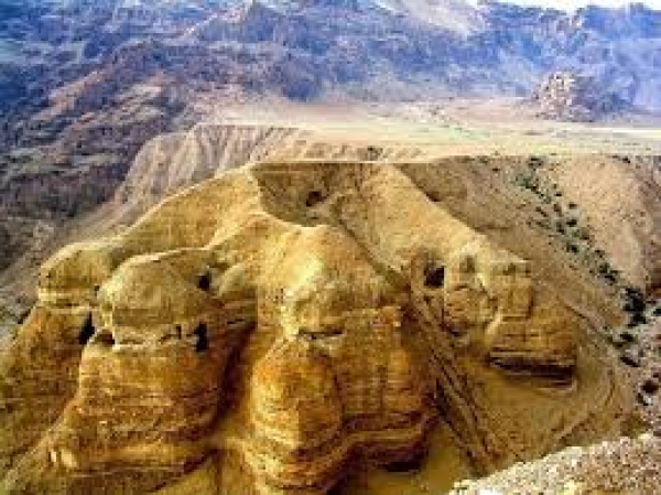 A Bíblia Viva - Qumran, os Manuscritos do Mar Morto - 5
