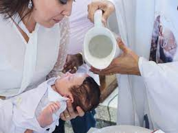 #PergunteResponderemos: 71 - O batismo feito na igreja evangélica é válido? Felipe Aquino
