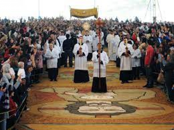 Você sabe a origem da Festa de Corpus Christi?